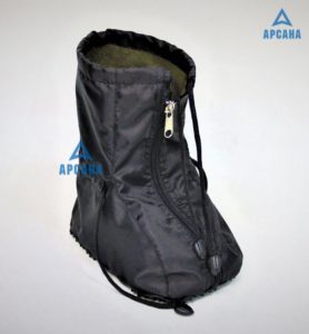 Межсезонный (до 0⁰ С), с подошвой из резины.